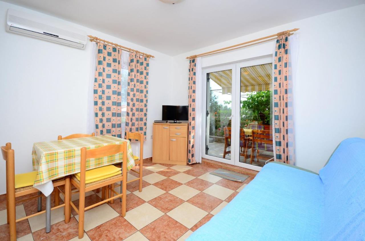 Apartments Blazenka Банёл Экстерьер фото