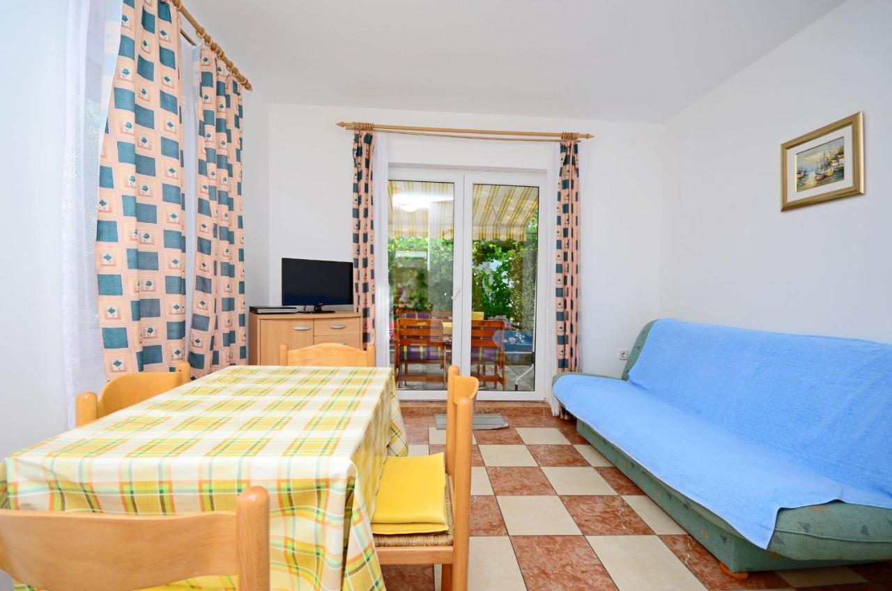 Apartments Blazenka Банёл Экстерьер фото