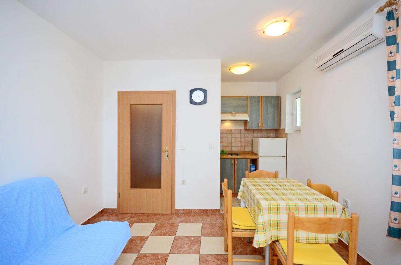 Apartments Blazenka Банёл Экстерьер фото