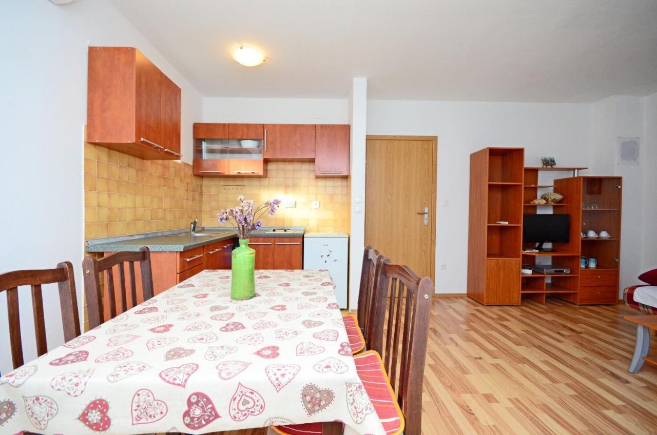 Apartments Blazenka Банёл Экстерьер фото