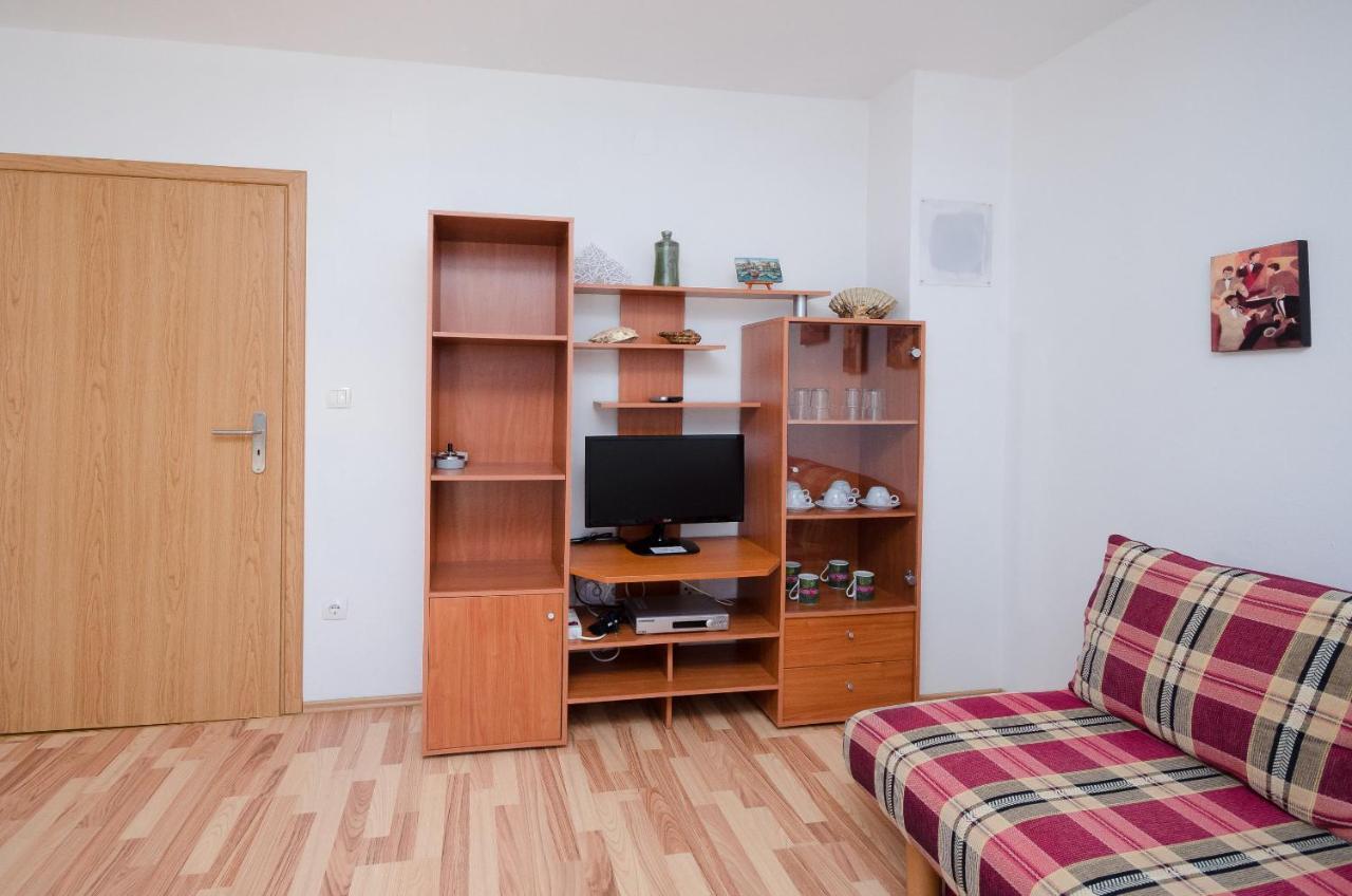 Apartments Blazenka Банёл Экстерьер фото